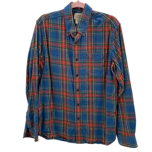 L.L. Bean Traditional Fit Long Sleeve Button Down Flannel Shirt Men's Size M - Picture 1 of 5